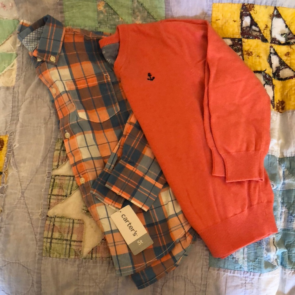 Carter’s boys size 5 button down and sweater